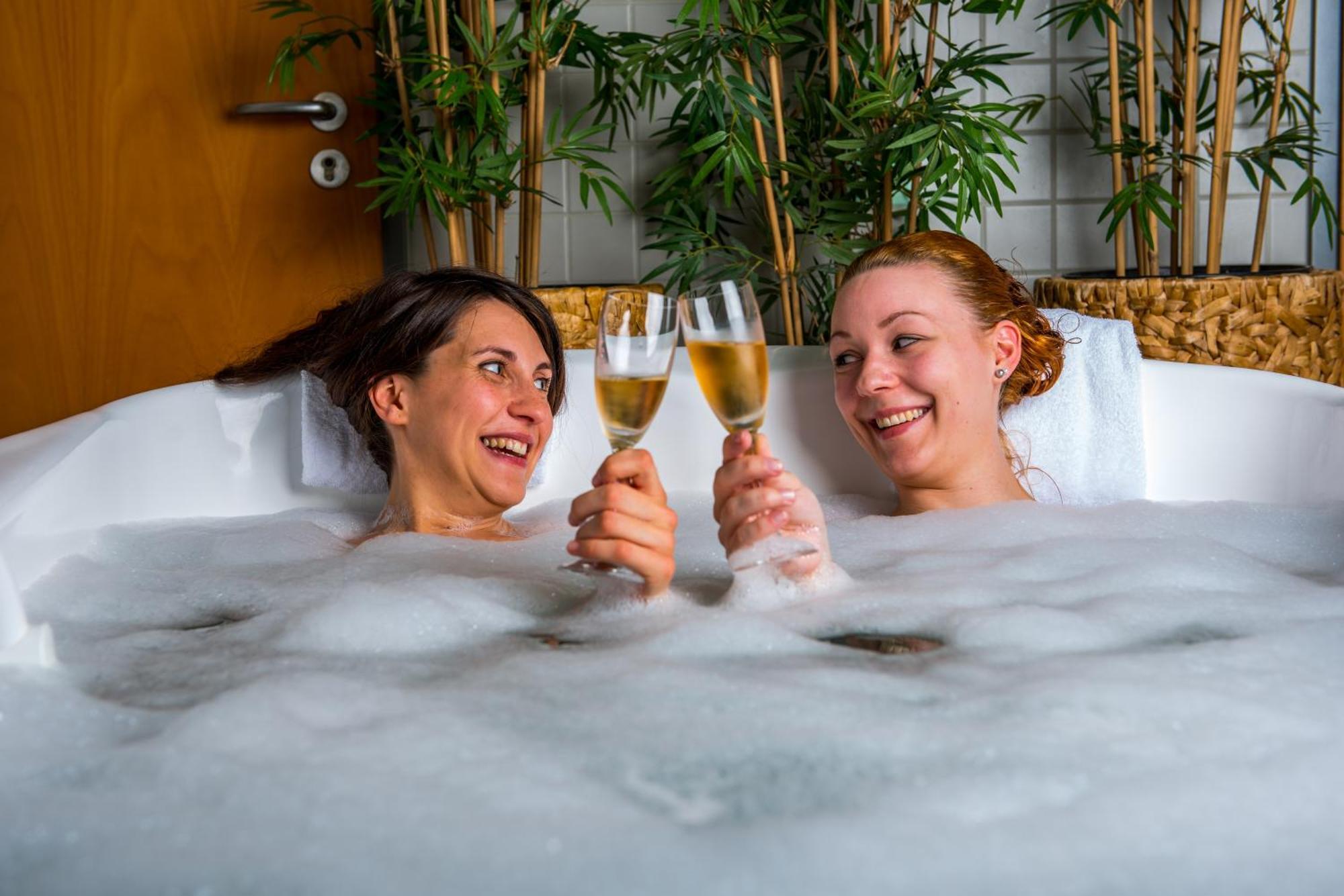 Hotel An Der Therme บัดซุลซา ภายนอก รูปภาพ